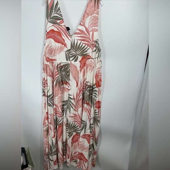 Tahari Plus Size 3X Tropical Leaf Print Stretchy Maxi Dress V Neck NWT - Picture 5 of 7